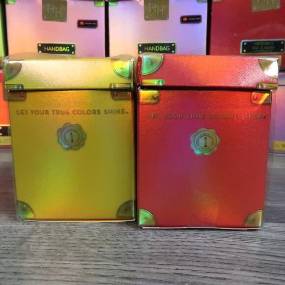 Lot Of 25 Rainbow High Mini Handbag Series 1 Blind Mystery Box - Picture 3 of 4